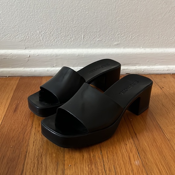 Steve Madden Harlin Heeled Sandal - Picture 2 of 4